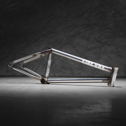 KINK - ROLL UP FRAME